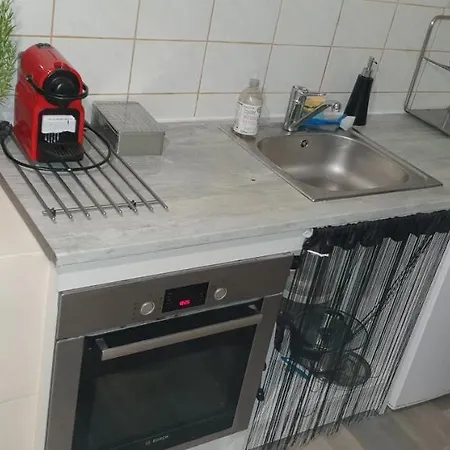 Διαμέρισμα Cosy Small House *
