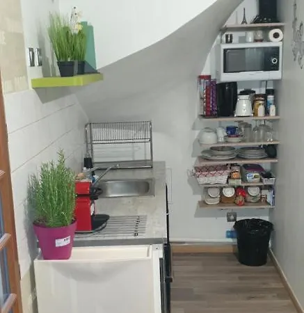 Διαμέρισμα Cosy Small House *